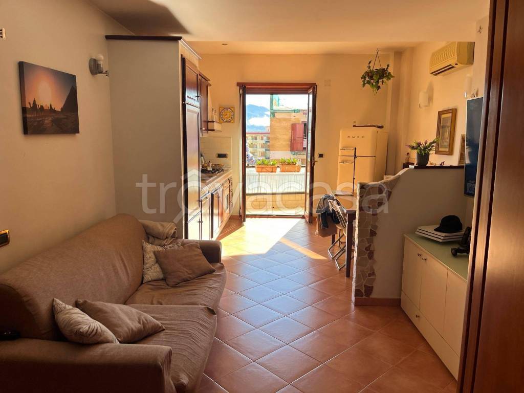 Appartamento in vendita a Casoria via Guglielmo Marconi, 26