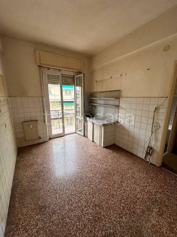 Appartamento in vendita a Genova via Bordighera, 37
