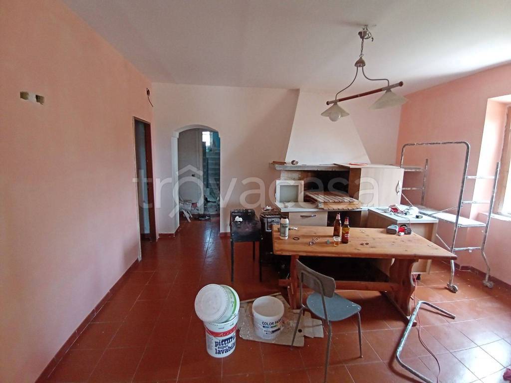 Casale in in vendita da privato a Rignano Flaminio via dell'Asinara, 2
