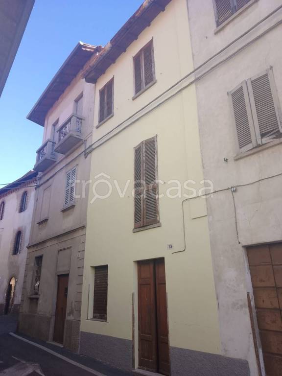 Casa Indipendente in vendita a Paderno d'Adda via Manzoni, 33
