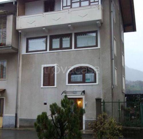 Villa in vendita a Valdilana frazione Oro 100