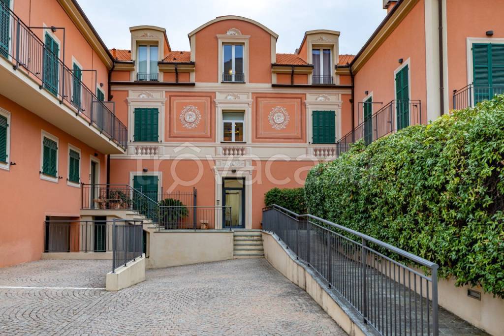 Appartamento in affitto a Finale Ligure via Brunenghi, 146