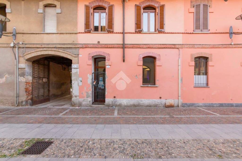 Appartamento in vendita ad Arese via Giannetto Mattei, 6