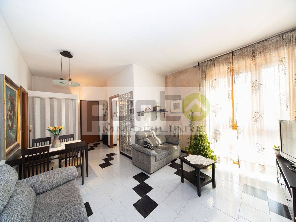 Appartamento in vendita a Muggiò via San Rocco, 28