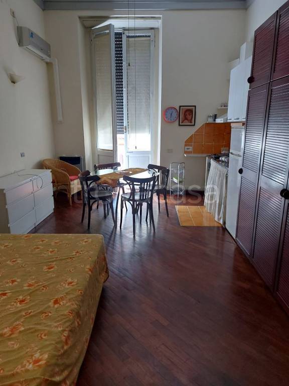Appartamento in in affitto da privato a Napoli via Agostino Depretis, 19