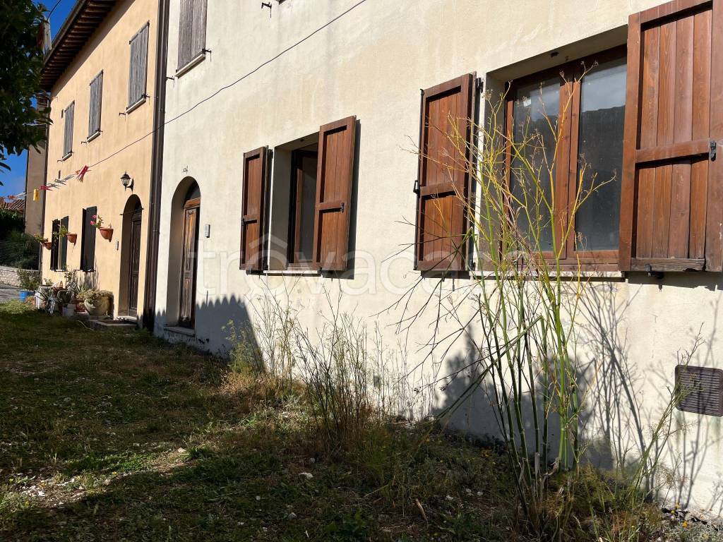 Appartamento in vendita a Serravalle di Chienti frazione Voltellina