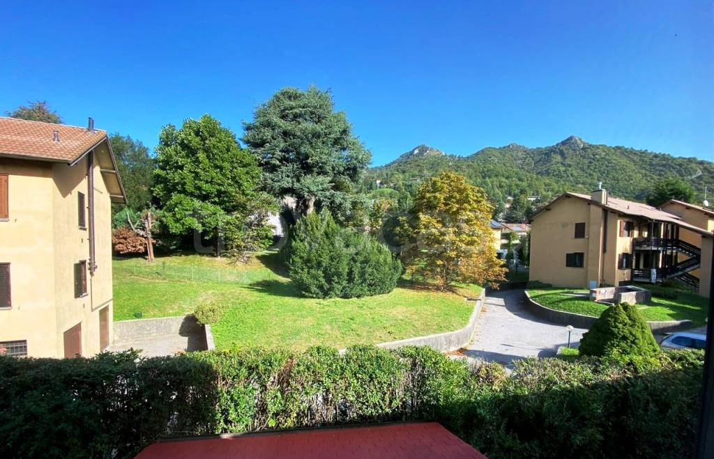 Villa a Schiera in vendita a Galbiate via Camillo Benso di Cavour