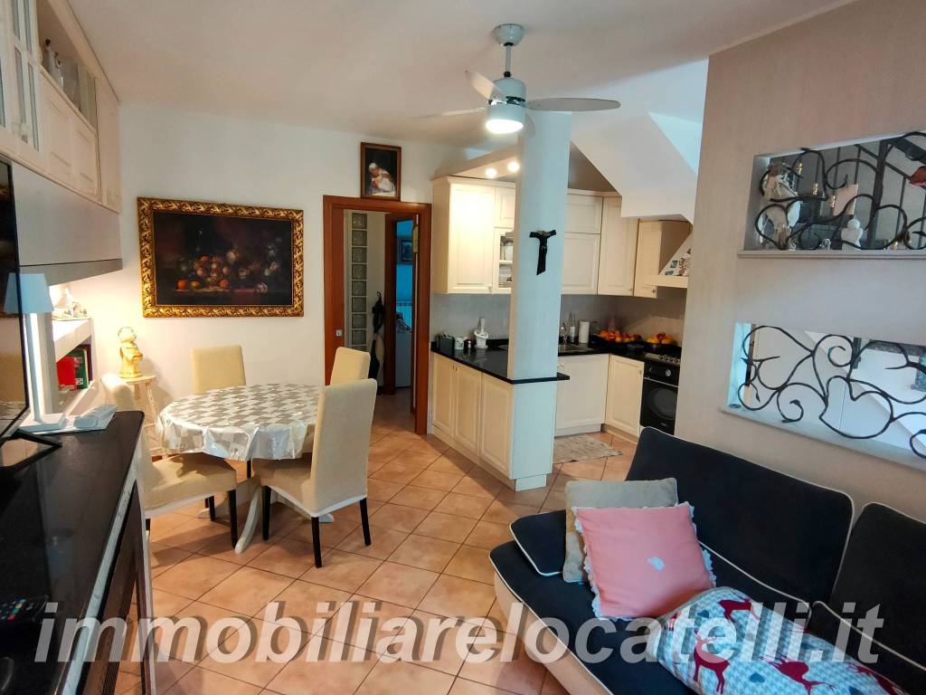 Appartamento in vendita a Sant'Omobono Terme