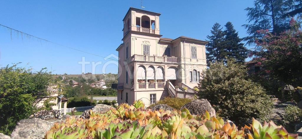 Villa Bifamiliare in vendita a Castelletto d'Orba via Generale Cortella, 8