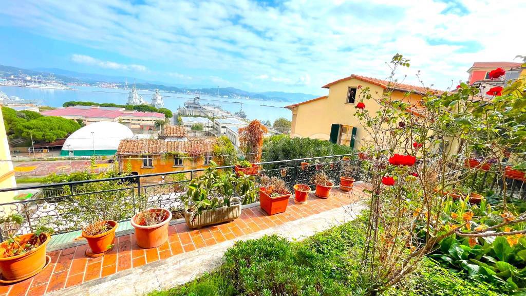 Appartamento in vendita a La Spezia via Giuliano Mori, 64