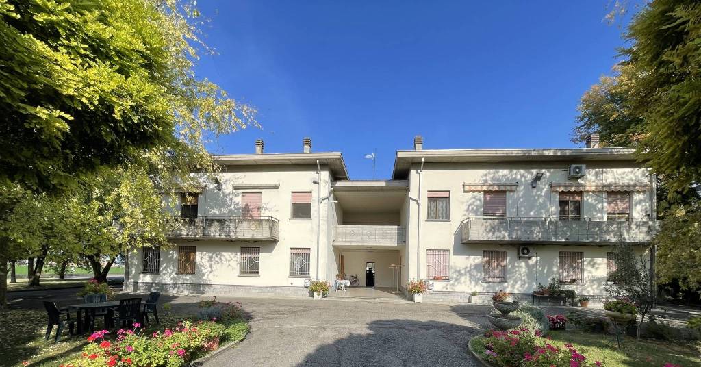 Villa Bifamiliare in vendita a Torrile strada Giacomo Matteotti, 30A