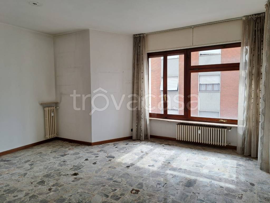 Appartamento in vendita ad Alessandria via Tortona, 38