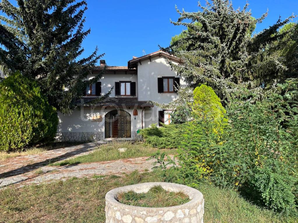 Villa in vendita a Cascia via Colle di Colmotino