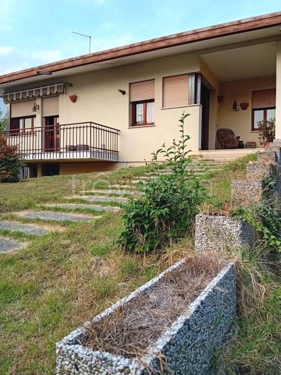 Villa in vendita ad Abano Terme via Giuseppe Verdi