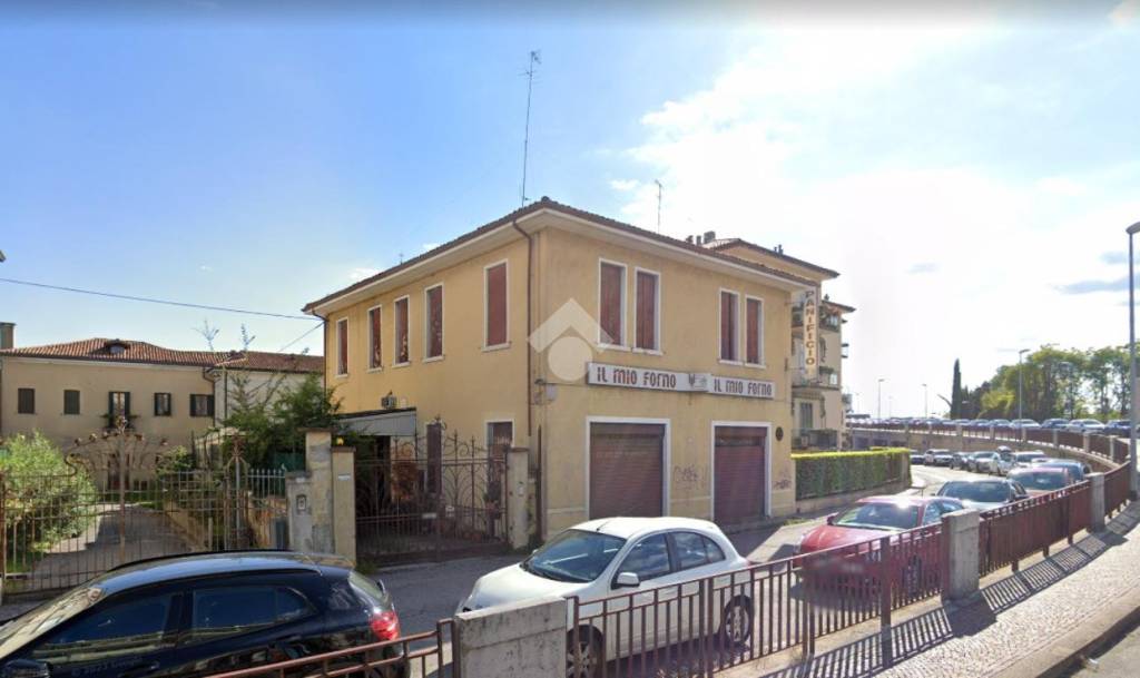 Villa in vendita a Treviso viale Fratelli Bandiera