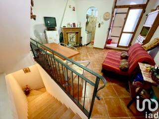 Casa indipendente in vendita a pettorano sul gizio via cicone