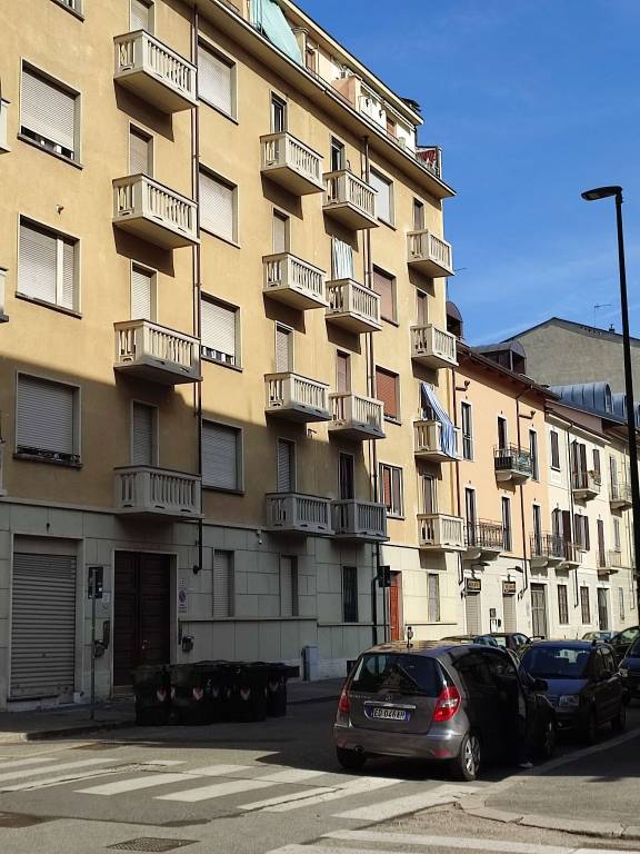 Appartamento in in vendita da privato a Torino via Issiglio, 22
