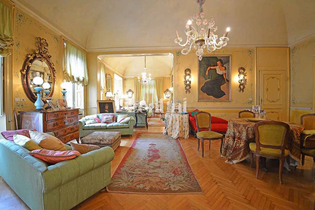 Villa Bifamiliare in vendita a Casale Monferrato via Benvenuto Sangiorgio, 22