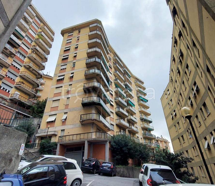 Appartamento in vendita a Genova via Mario Tosa