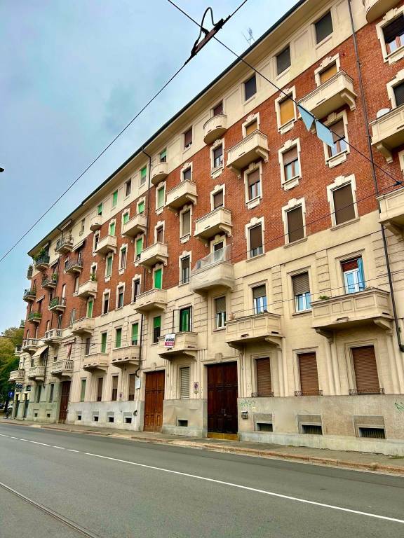 Appartamento in vendita a Torino via Stradella, 86