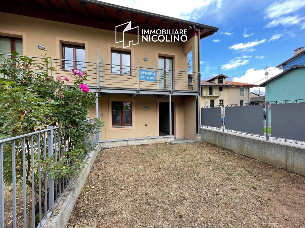 Villa a Schiera in vendita a Borgo San Dalmazzo via Grandis, 63