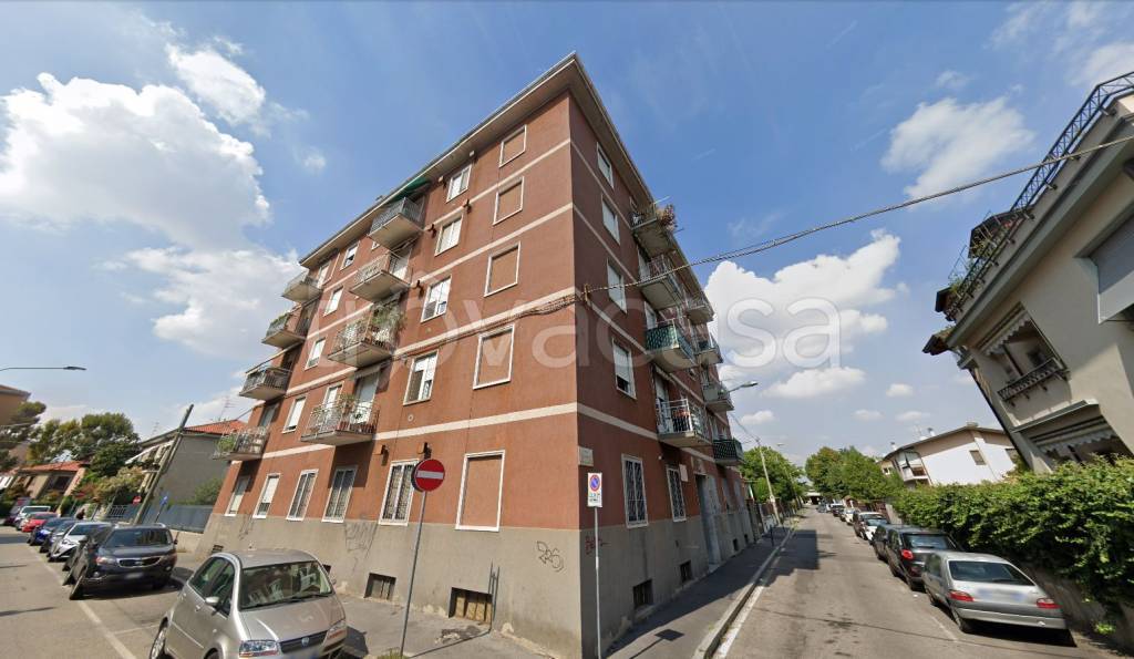 Appartamento in affitto a Cinisello Balsamo via Pietro Meroni