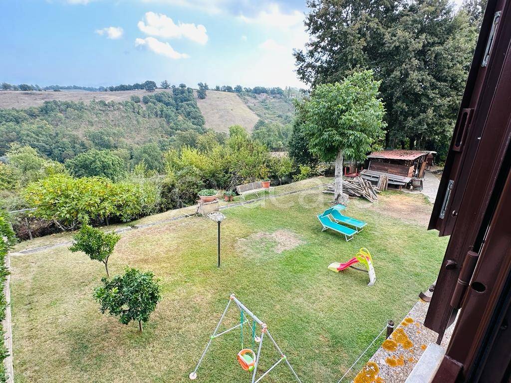 Villa Bifamiliare in vendita a Sant'Oreste località Monte Cupellone