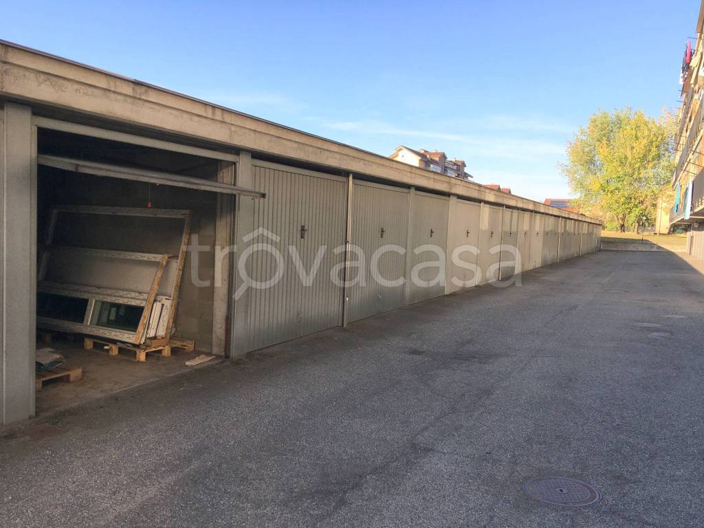 Garage in vendita a Settimo Torinese via Pier Giorgio Frassati, 22