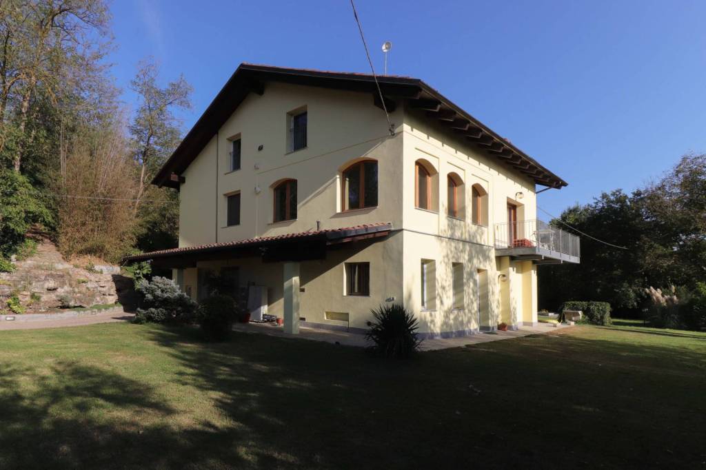 Villa in vendita a San Paolo Solbrito strada Valle Goria, 3