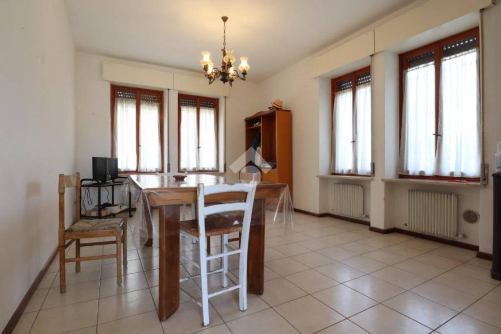 Appartamento in vendita a Nimis via Roma, 59