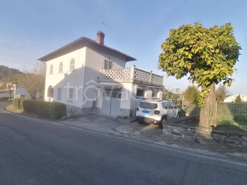 Villa in in vendita da privato a Castelletto d'Orba frazione Crebini, 2a