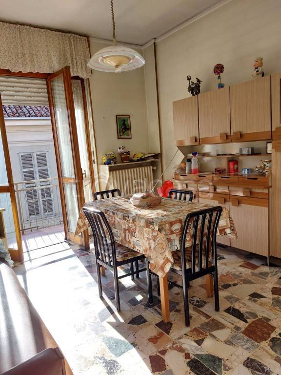 Appartamento in in vendita da privato ad Asti via Angelo Brofferio, 125