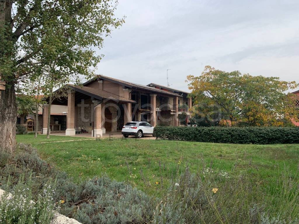 Villa in vendita a Roncadelle via Santa Giulia, 30