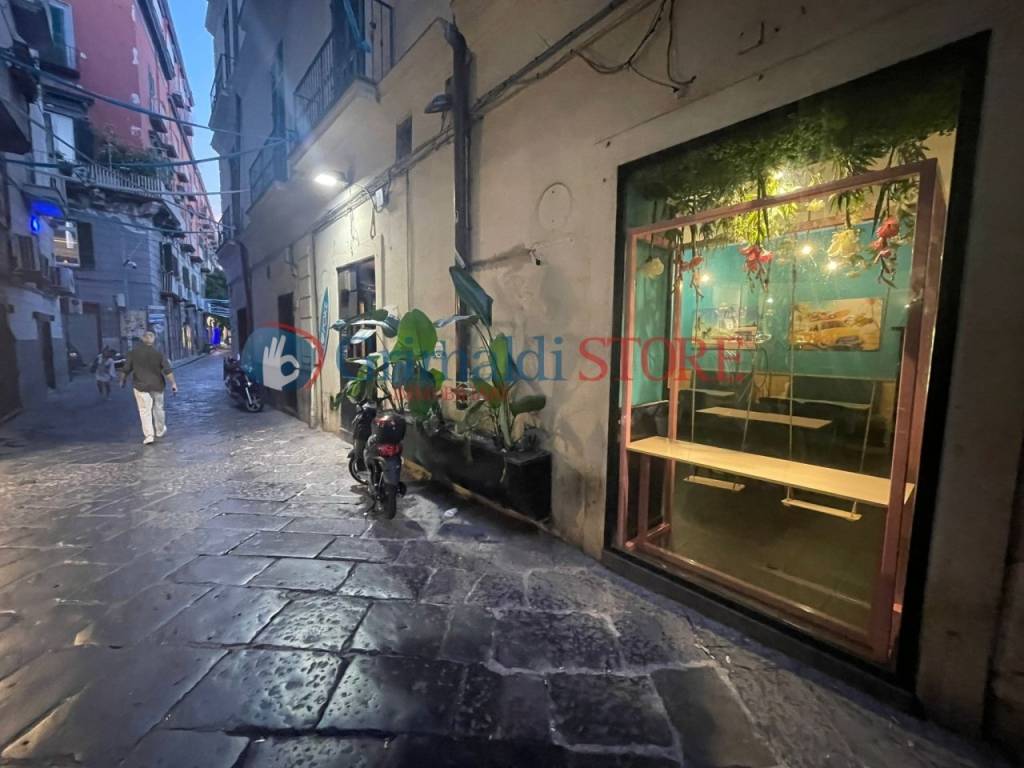 Ristorante in affitto a Napoli vico belledonne, 2