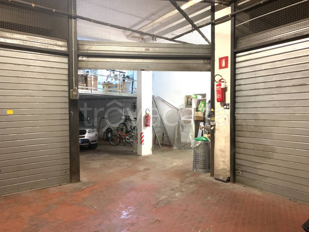 Garage in vendita a Roma via Silvio d'Amico, 118