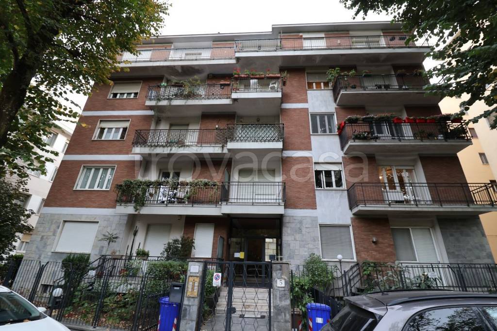 Appartamento in vendita a Parma via Italo Pizzi, 5