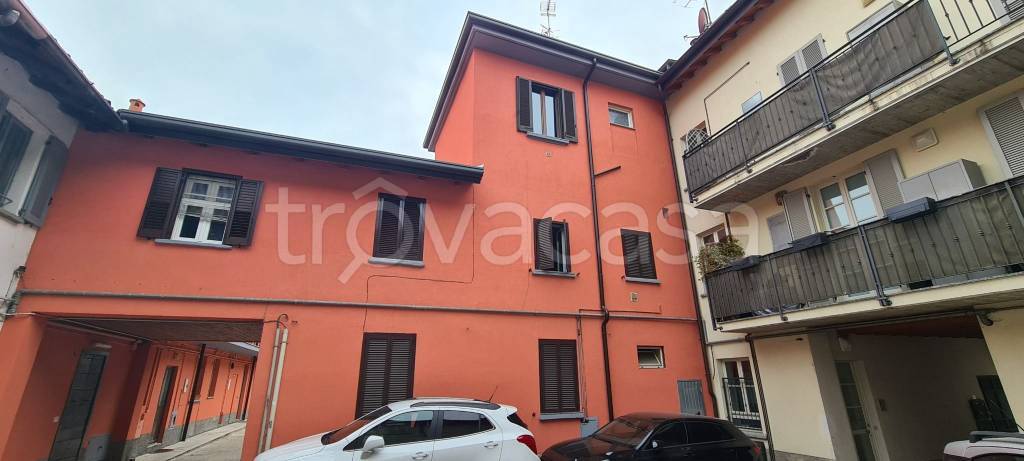 Appartamento in vendita a Villasanta via Giuseppe Mazzini, 26