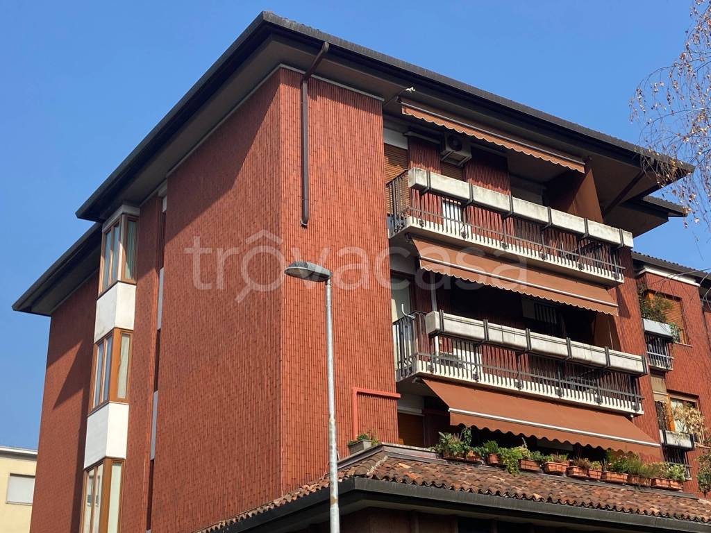 Appartamento in vendita a Bergamo via dei Cappuccini, 13