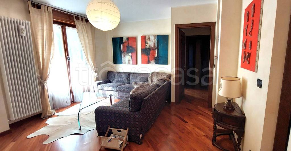Appartamento in vendita a Bardonecchia via g. F. Medail