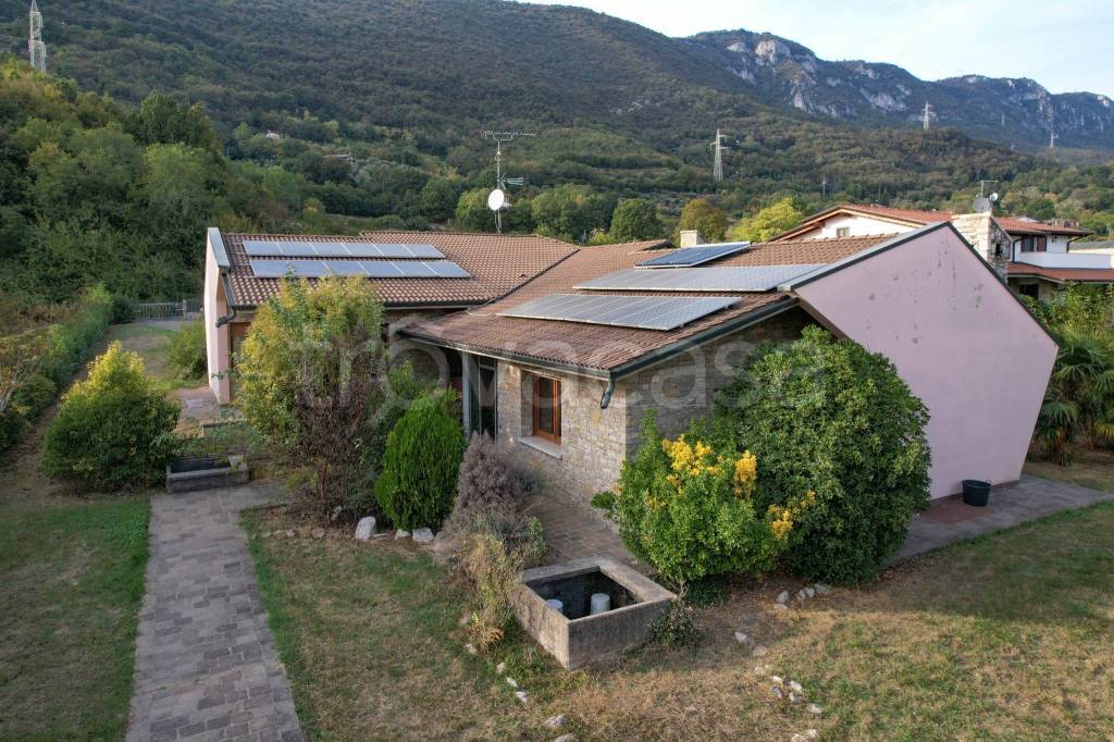Villa in vendita a Brescia via Sant'Orsola, 209
