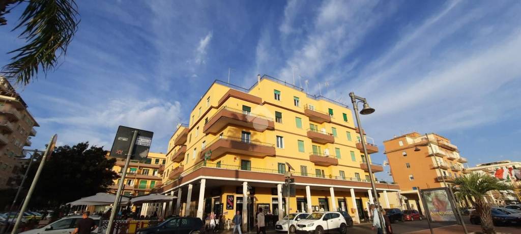 Appartamento in vendita a Ladispoli via Ancona, 68