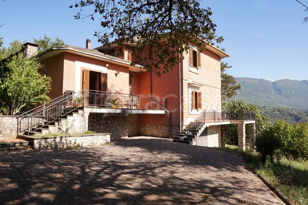 Villa in in vendita da privato a Marano Equo via della Croce, 62