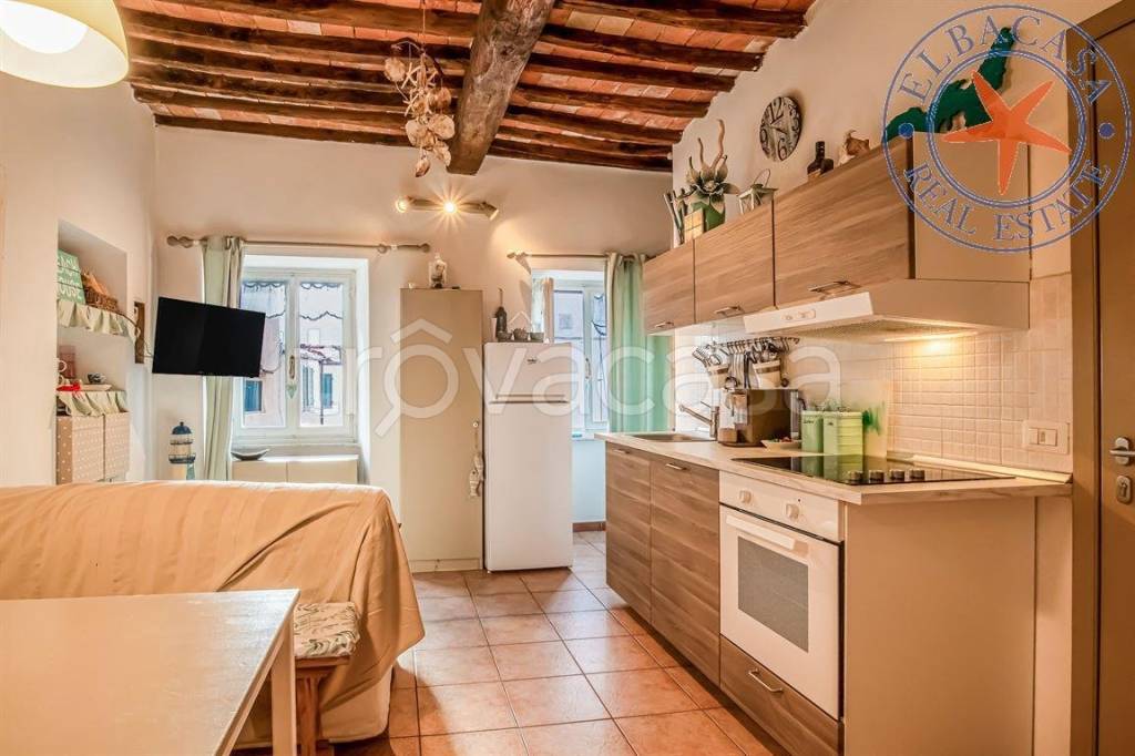Appartamento in vendita a Capoliveri