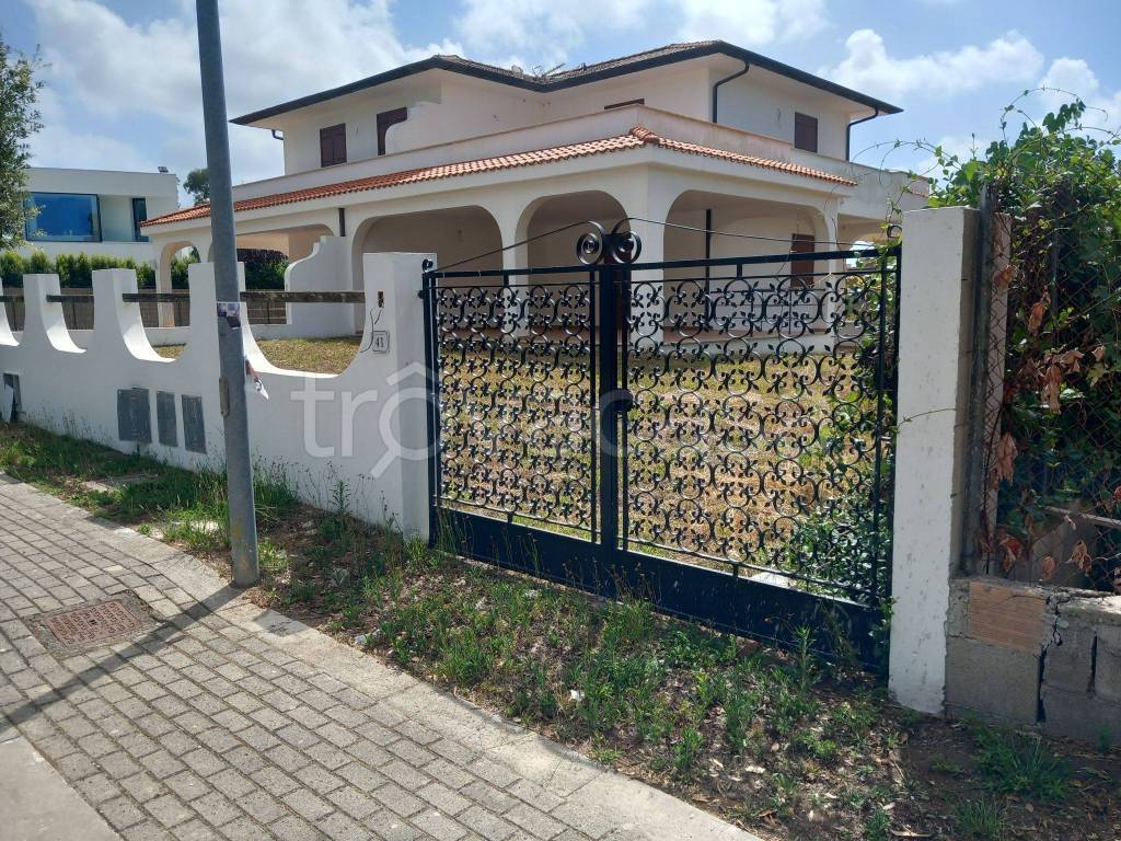 Villa Bifamiliare in in vendita da privato a Sabaudia via Punta Sabaudia 3