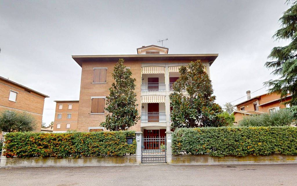 Villa Bifamiliare in vendita a Castellarano via Don Reverberi