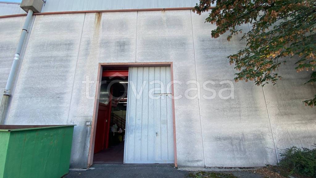 Capannone Industriale in vendita a Cernusco sul Naviglio