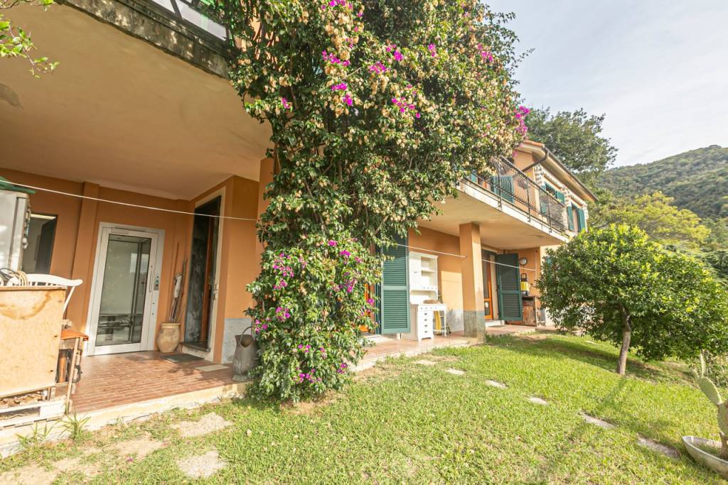 Villa in vendita a Sori frazione San Bartolomeo, 49