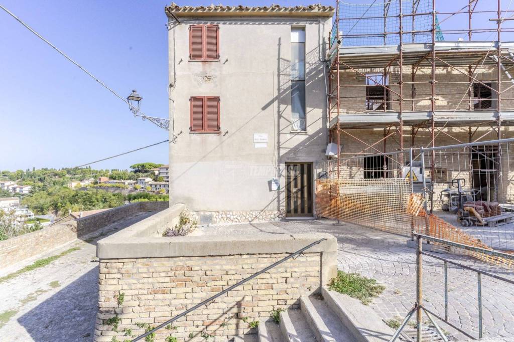 Casa Indipendente in vendita a Civitanova Marche via della Tramvia