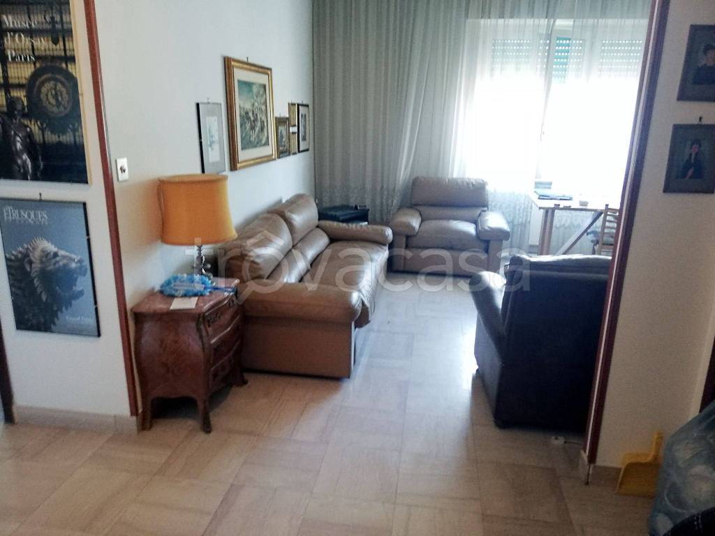 Appartamento in in vendita da privato a Viterbo via Nazario Sauro, 30