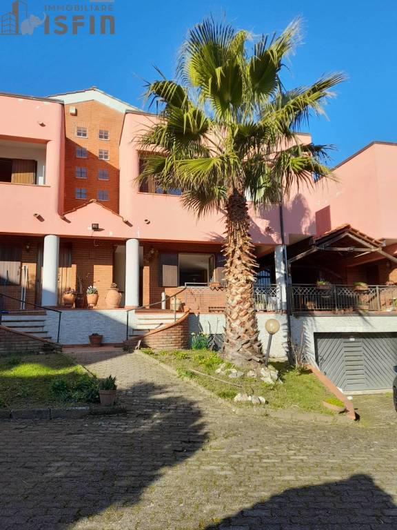 Villa a Schiera in vendita a Marano Marchesato via del Carmine